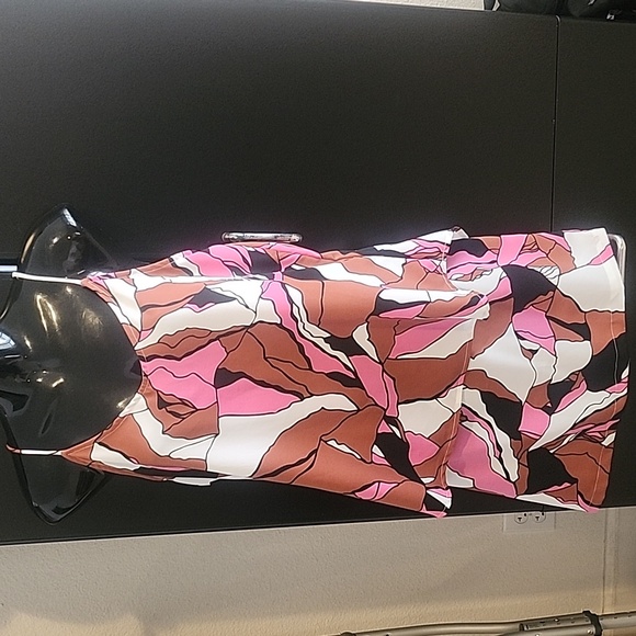 Manuhealii Dresses & Skirts - Manuhealii Abstract Print Matching Top & Skirt 2pc set